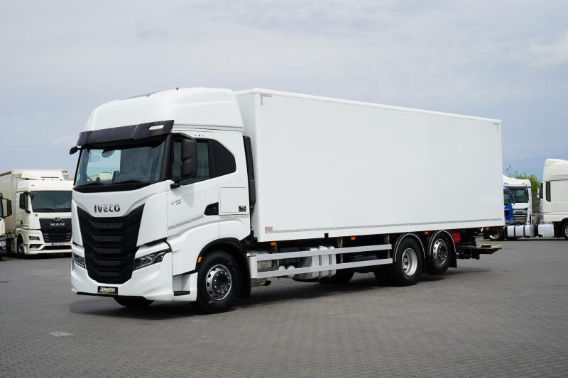 Iveco S-WAY