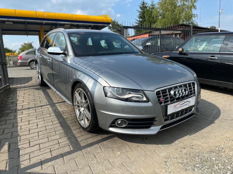 Audi S4