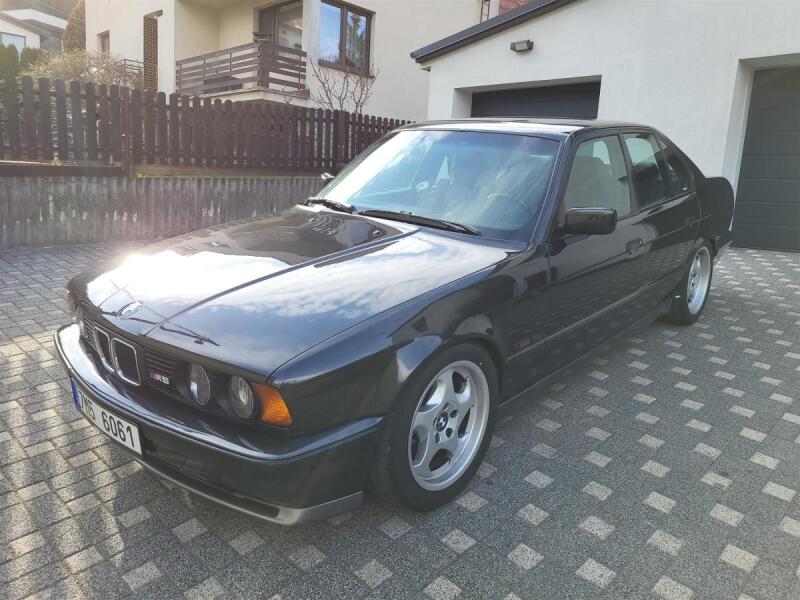 BMW M5