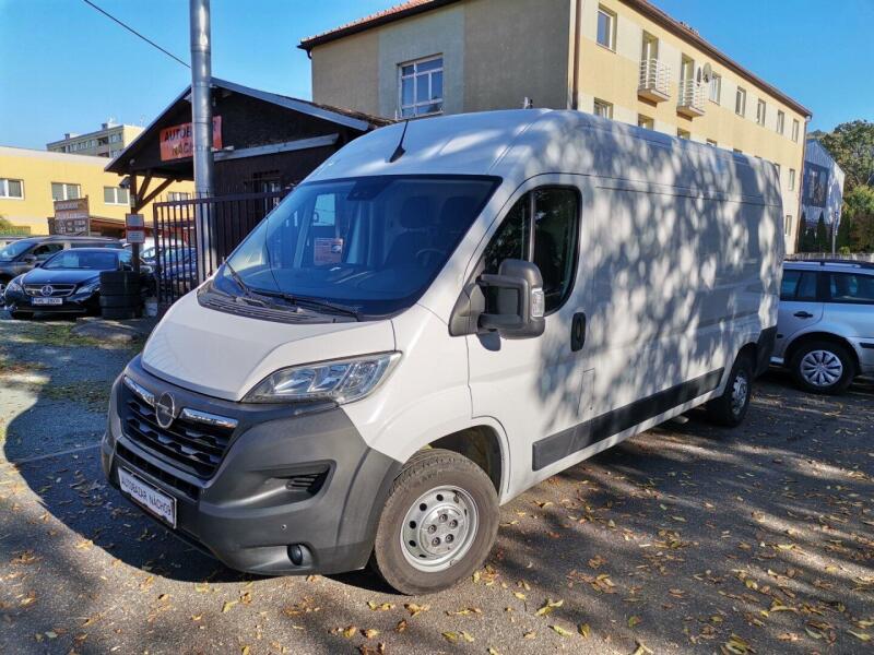 Opel Movano