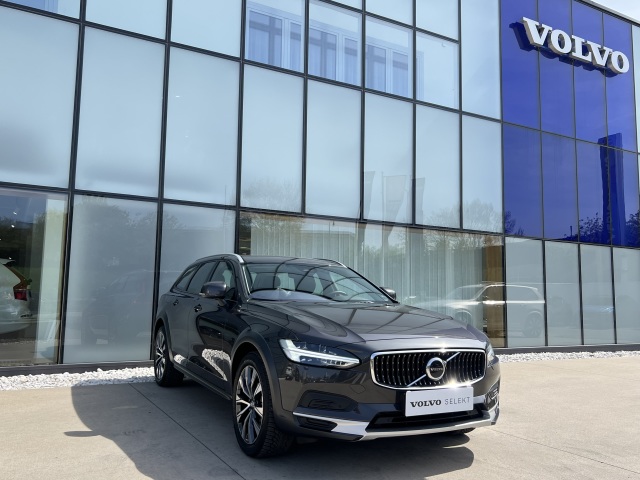 Volvo V90