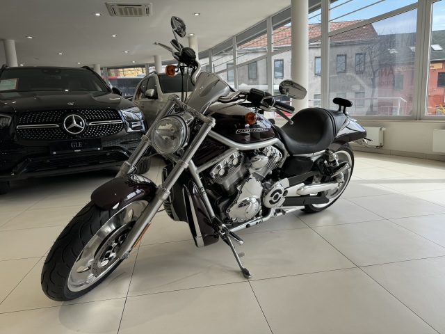 Harley-Davidson VRSCAW V-Rod