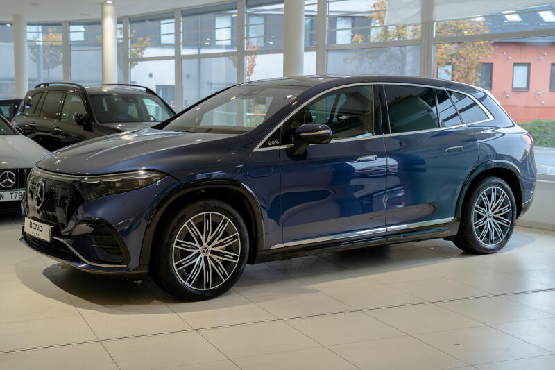 Mercedes-Benz EQS
