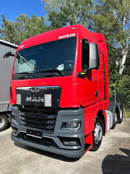MAN TGX