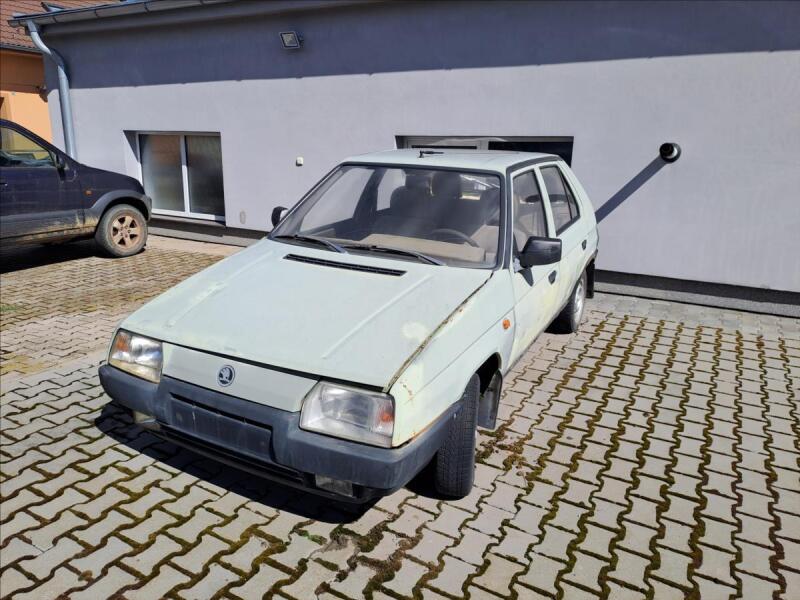 Skoda Favorit