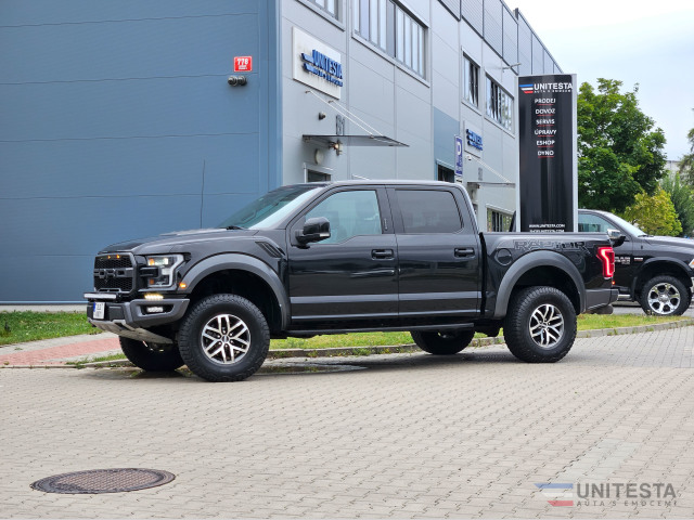 Ford F-150 RAPTOR