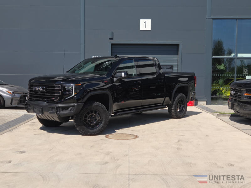 GMC Sierra