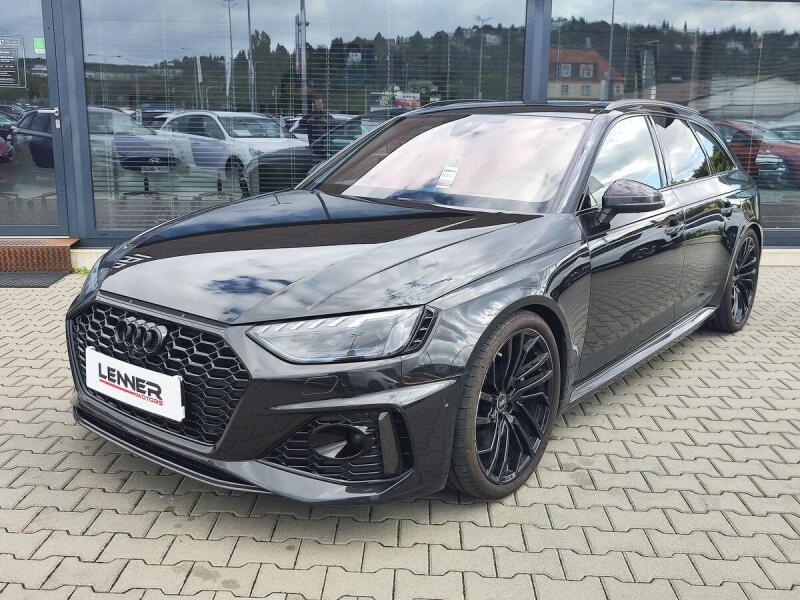 Audi RS 4