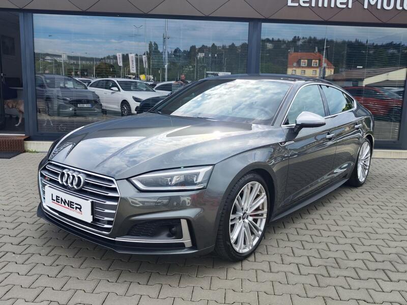 Audi S5