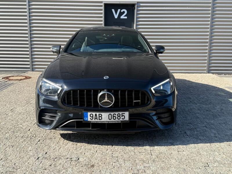 Mercedes-Benz Triedy E
