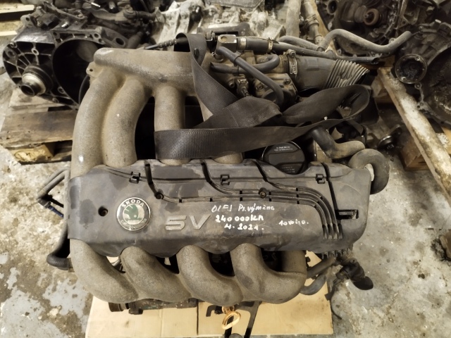 Škoda Octavia 1.8 20V AGN motor