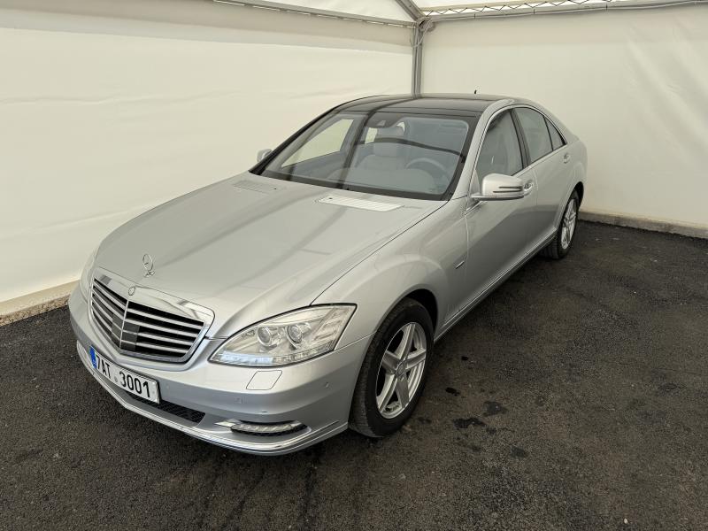 Mercedes-Benz Klasse S