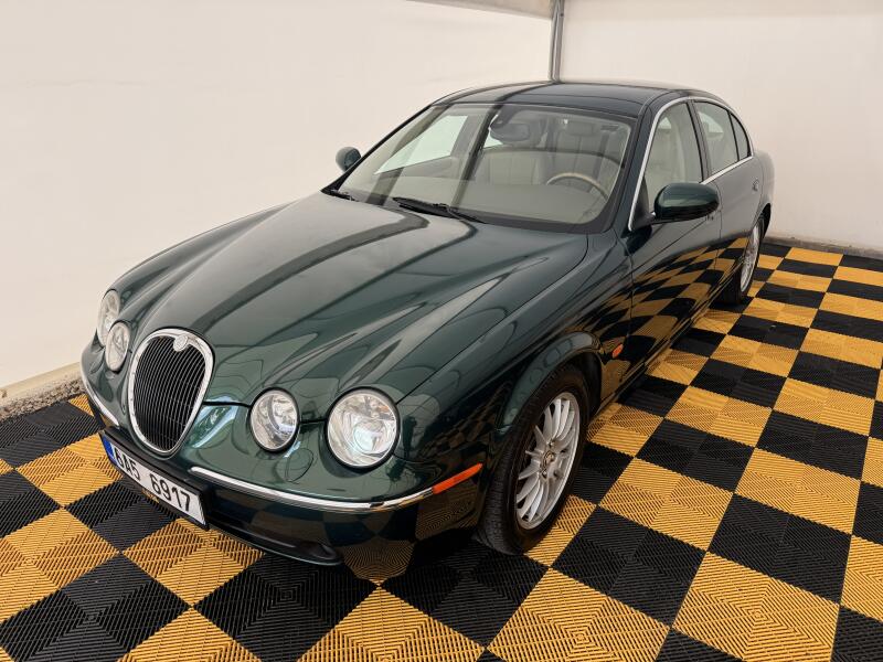 Jaguar S-Type