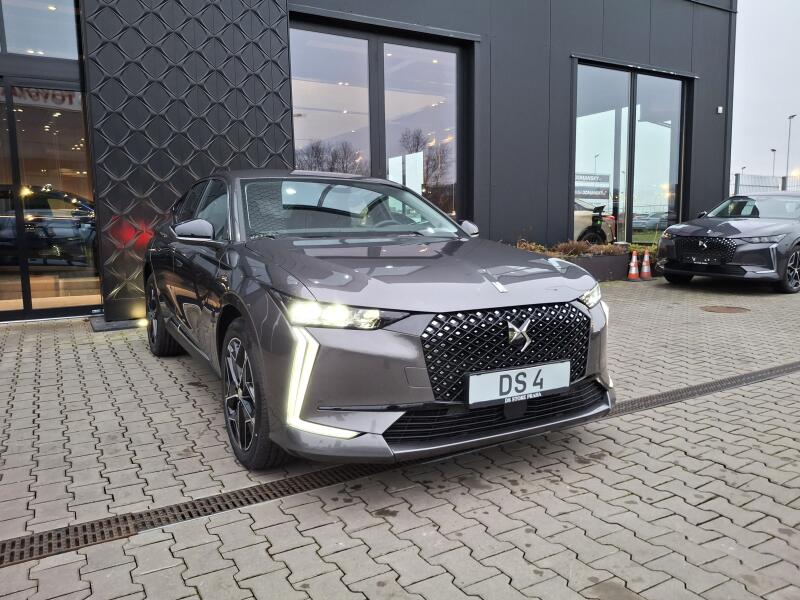 DS Automobiles DS4