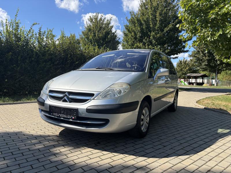 Citron C8