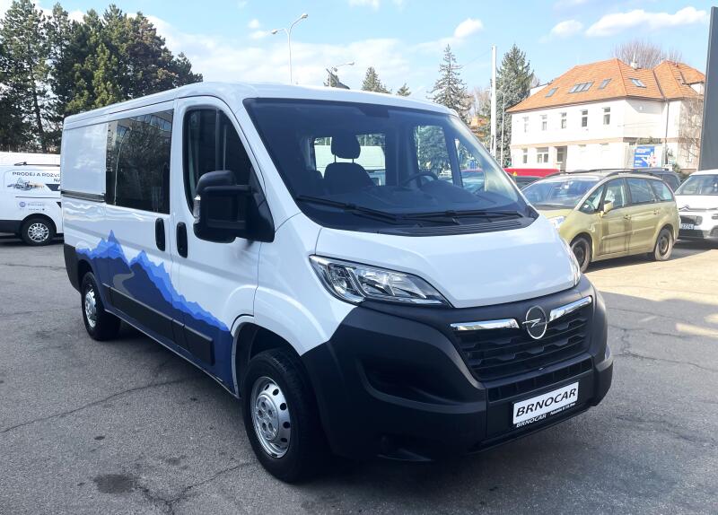 Opel Movano
