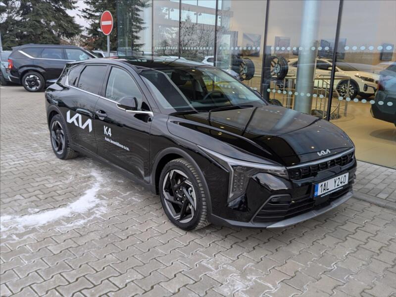 Kia K4