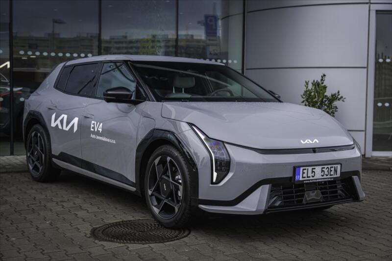 Kia EV4