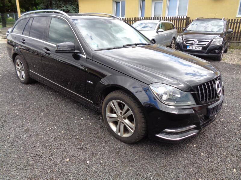 Mercedes-Benz Triedy C