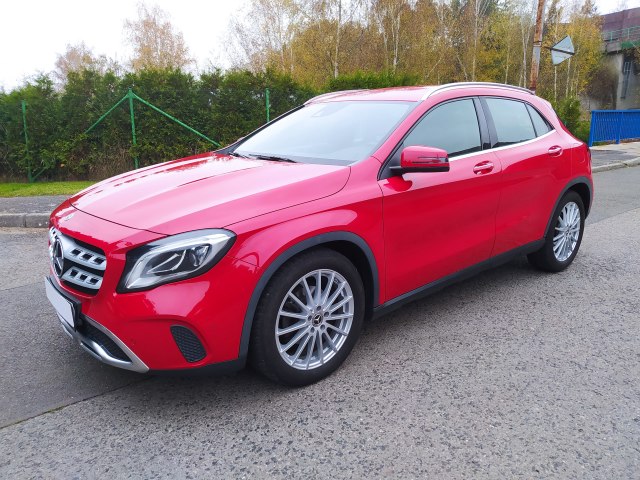 Mercedes-Benz GLA