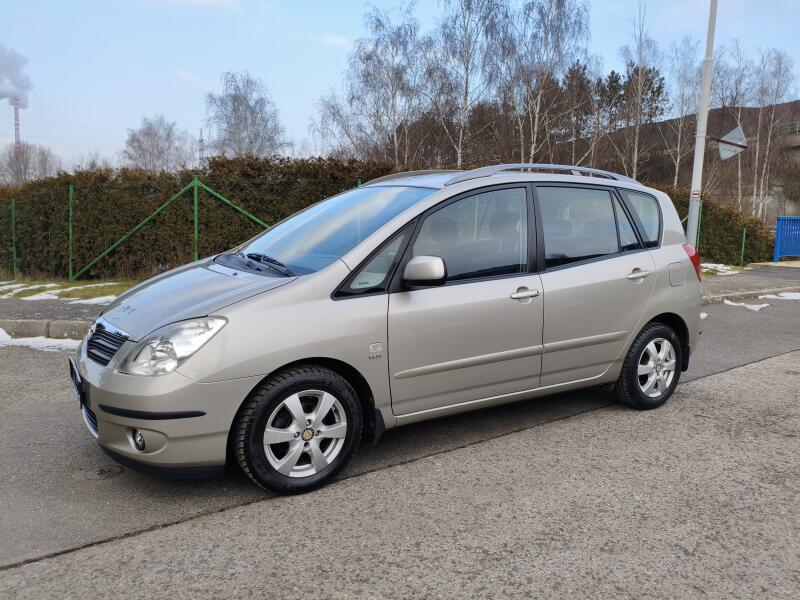 Toyota Corolla Verso