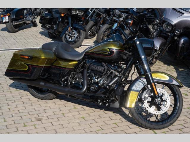 Harley-Davidson FLHRXS Road King Special