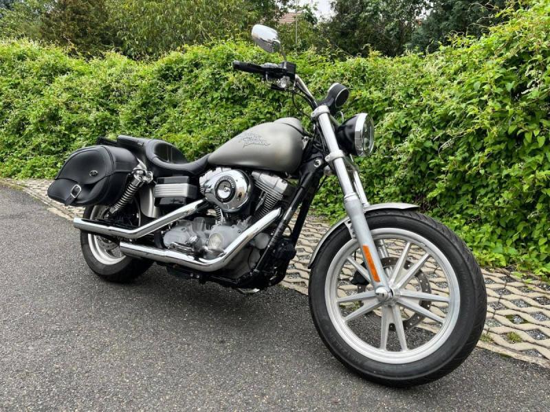 Harley-Davidson FXD Dyna Super Glide