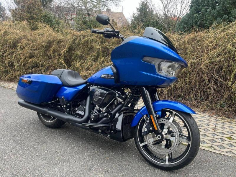 Harley-Davidson FLTR Road Glide
