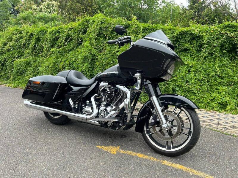 Harley-Davidson FLTRXS Road Glide Special