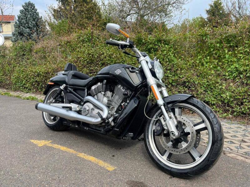 Harley-Davidson VRSCF V-Rod Muscle