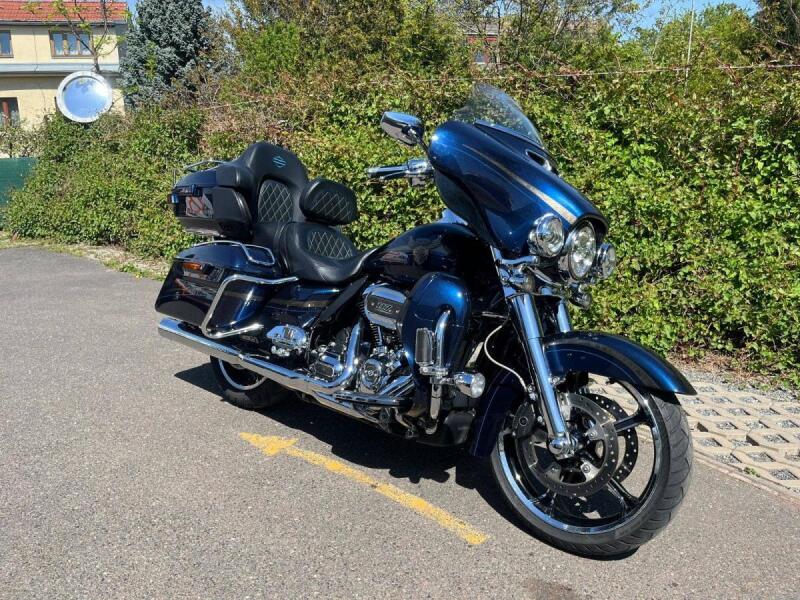 Harley-Davidson FLHTKSE ULTRA LIMITED CVO