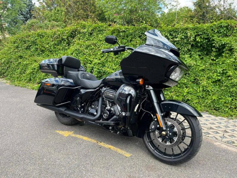 Harley-Davidson FLTRXS Road Glide Special