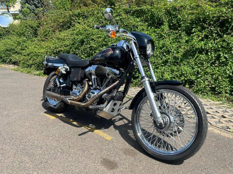 Harley-Davidson FXDWGI Dyna Wide Glide