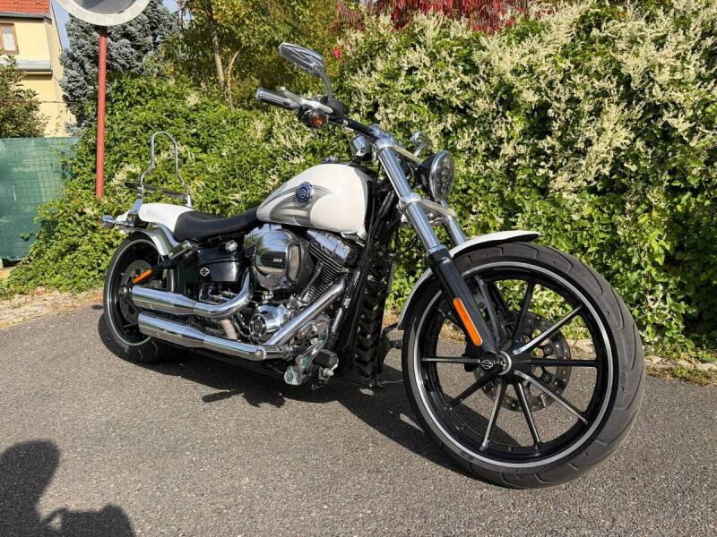 Harley-Davidson FXSB Softail Breakout