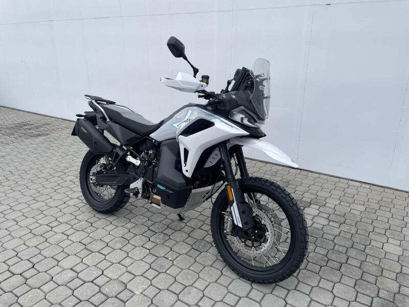 CFMOTO