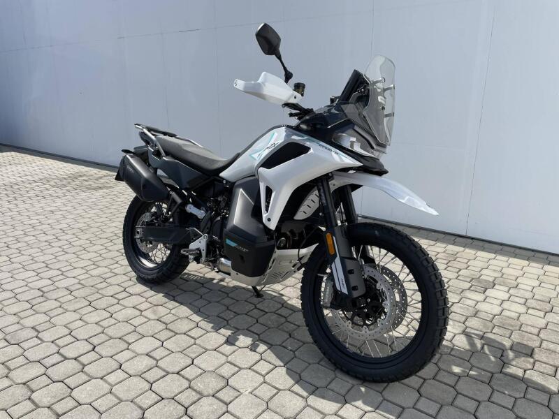 CFMOTO