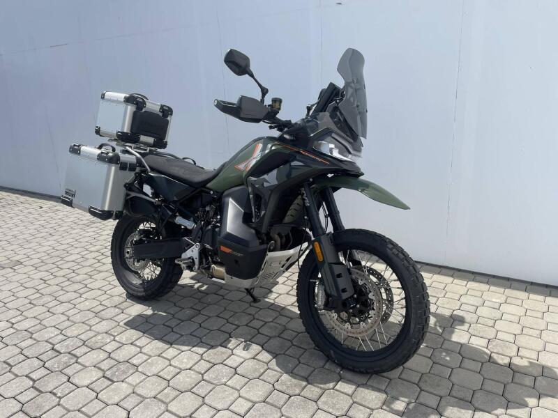 CFMOTO