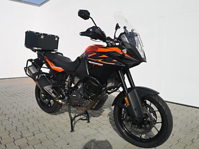 KTM