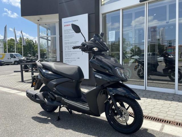 Yamaha RayZR