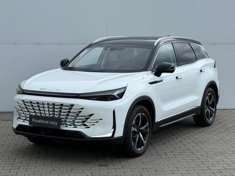 BAIC X7