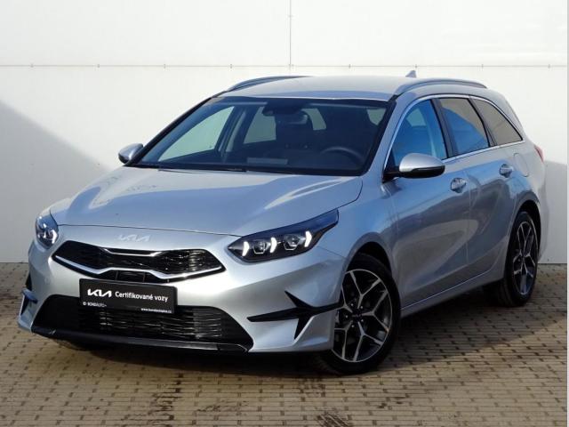 Kia Ceed 1.5 T-GDi 7DCT TOP Smartkey