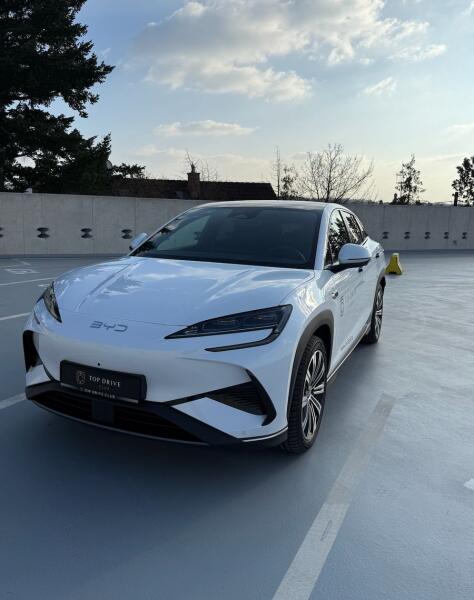 BYD Sealion 7