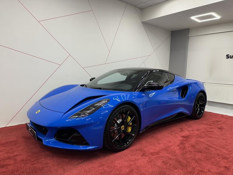 Lotus Emira
