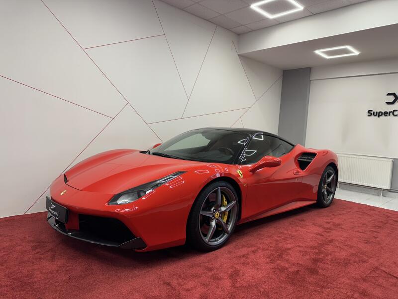 Ferrari 488