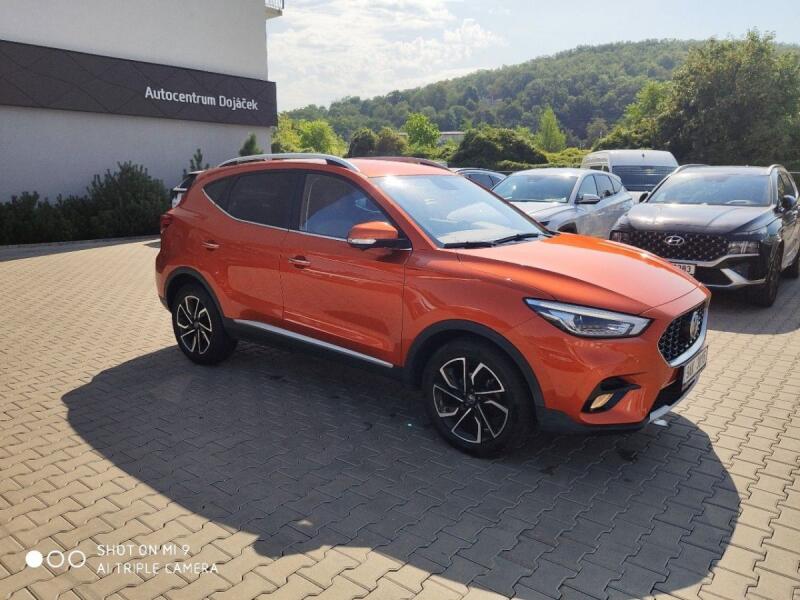 MG ZS