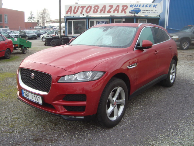 Jaguar F-Pace