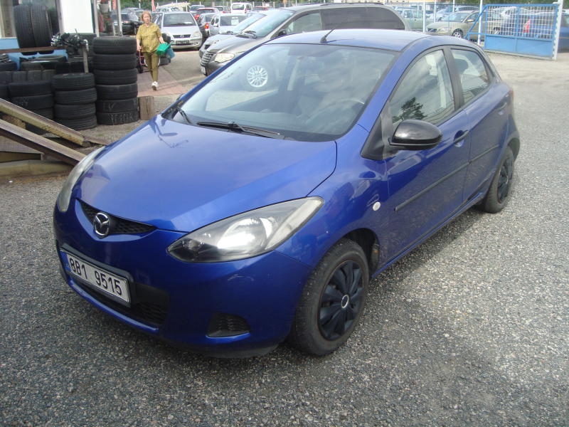 Mazda 2