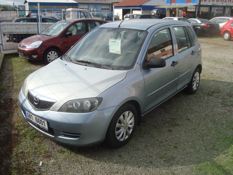 Mazda 2