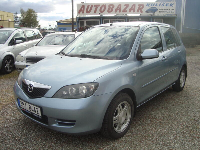 Mazda 2