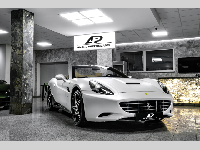 Ferrari California